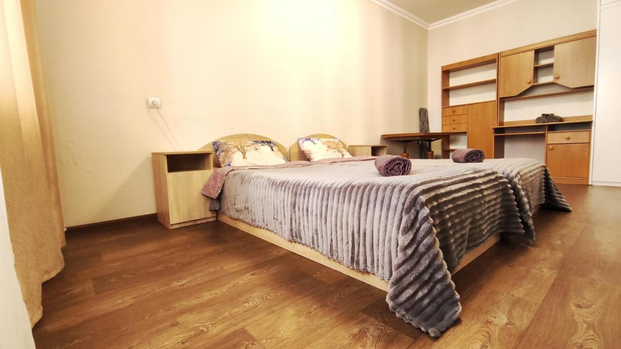 Водопійна 19 CityRooms Біла Церква Екстер'єр фото